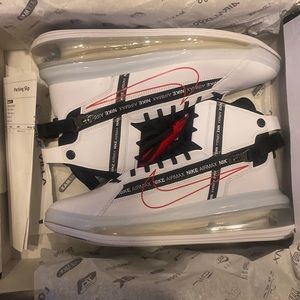 Nike Air max 720 SATRN